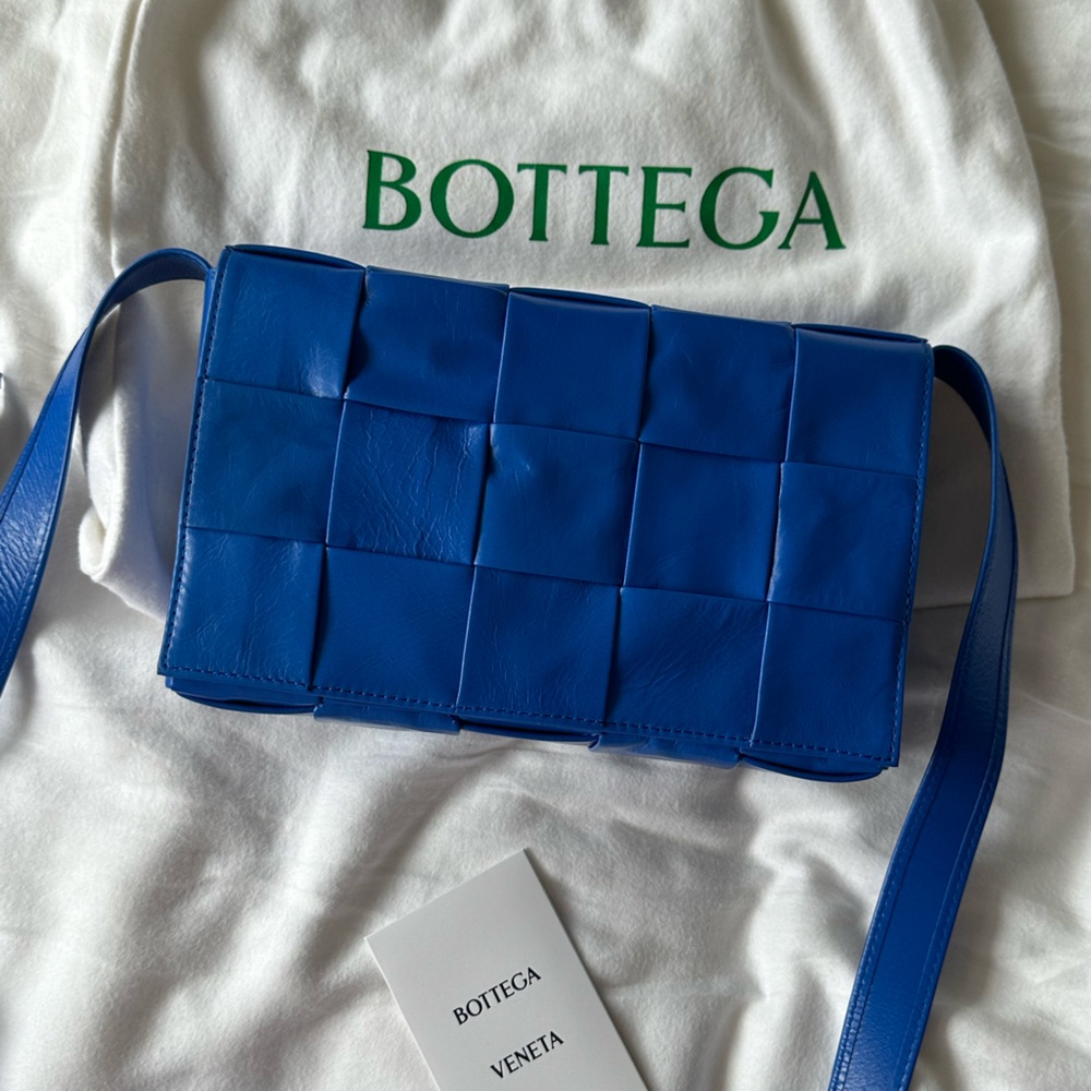 Bottega Veneta Paper Cassette